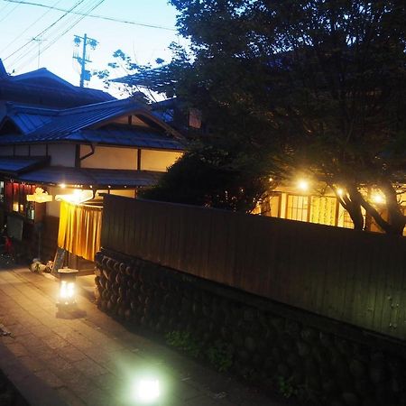 Hôtel 飲んで泊まれる古民家 -浮木-Fumoku à Chino Extérieur photo