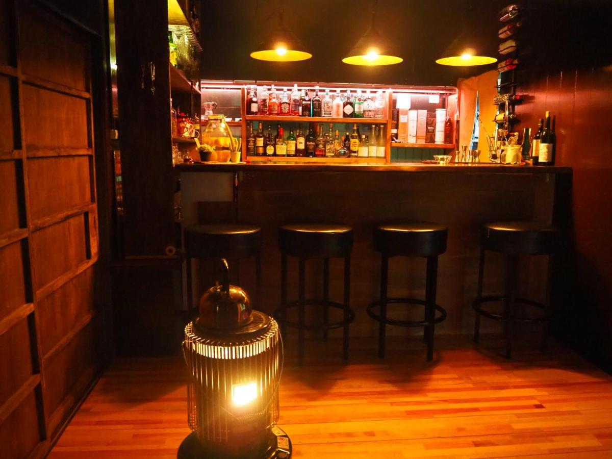 Hôtel 飲んで泊まれる古民家 -浮木-Fumoku à Chino Extérieur photo